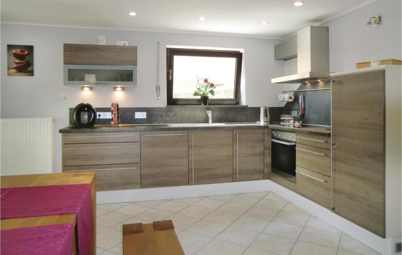 Amazing Apartment In Karlshausen With Kitchen Kültér fotó