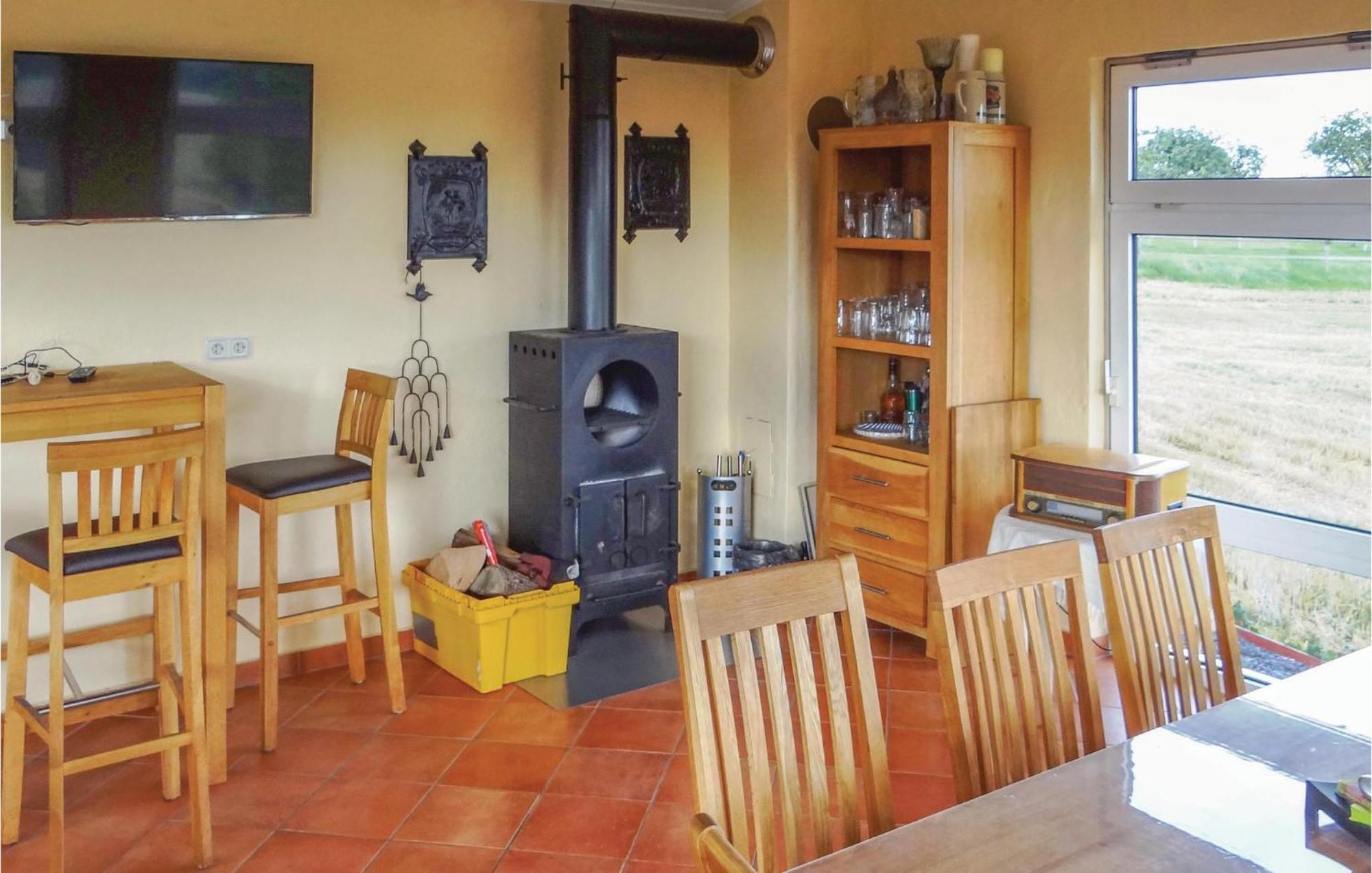 Amazing Apartment In Karlshausen With Kitchen Kültér fotó